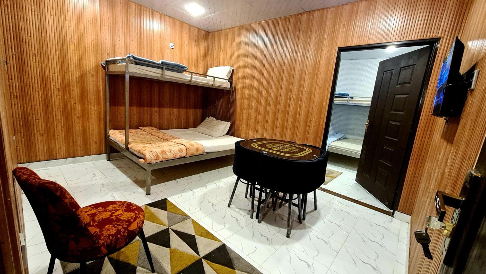 Smart Apartments & Hotel لاهور المظهر الخارجي الصورة