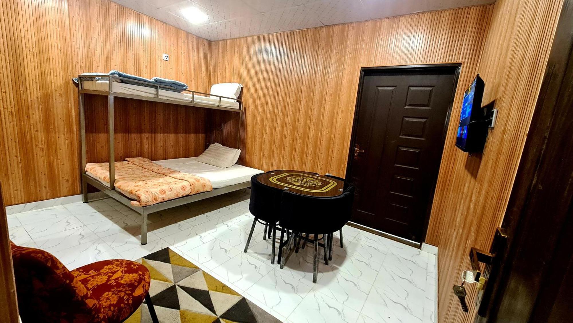 Smart Apartments & Hotel لاهور المظهر الخارجي الصورة